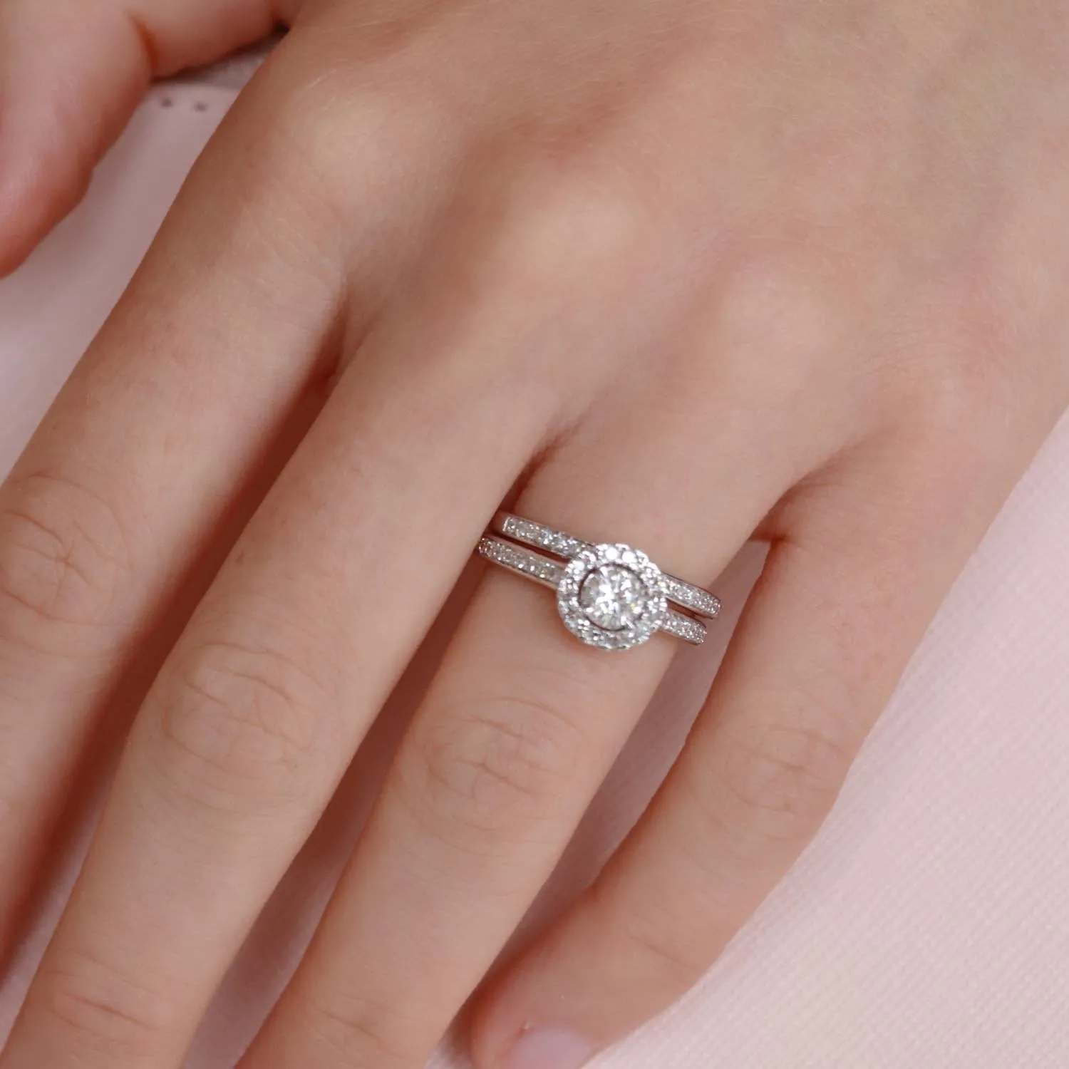 0.75ct Round Brilliant Diamond Engagement Ring Set In 9Ct White Gold