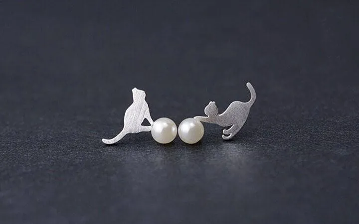 925 sterling silver, imitation pearl cat animal earrings statement earrings for Women