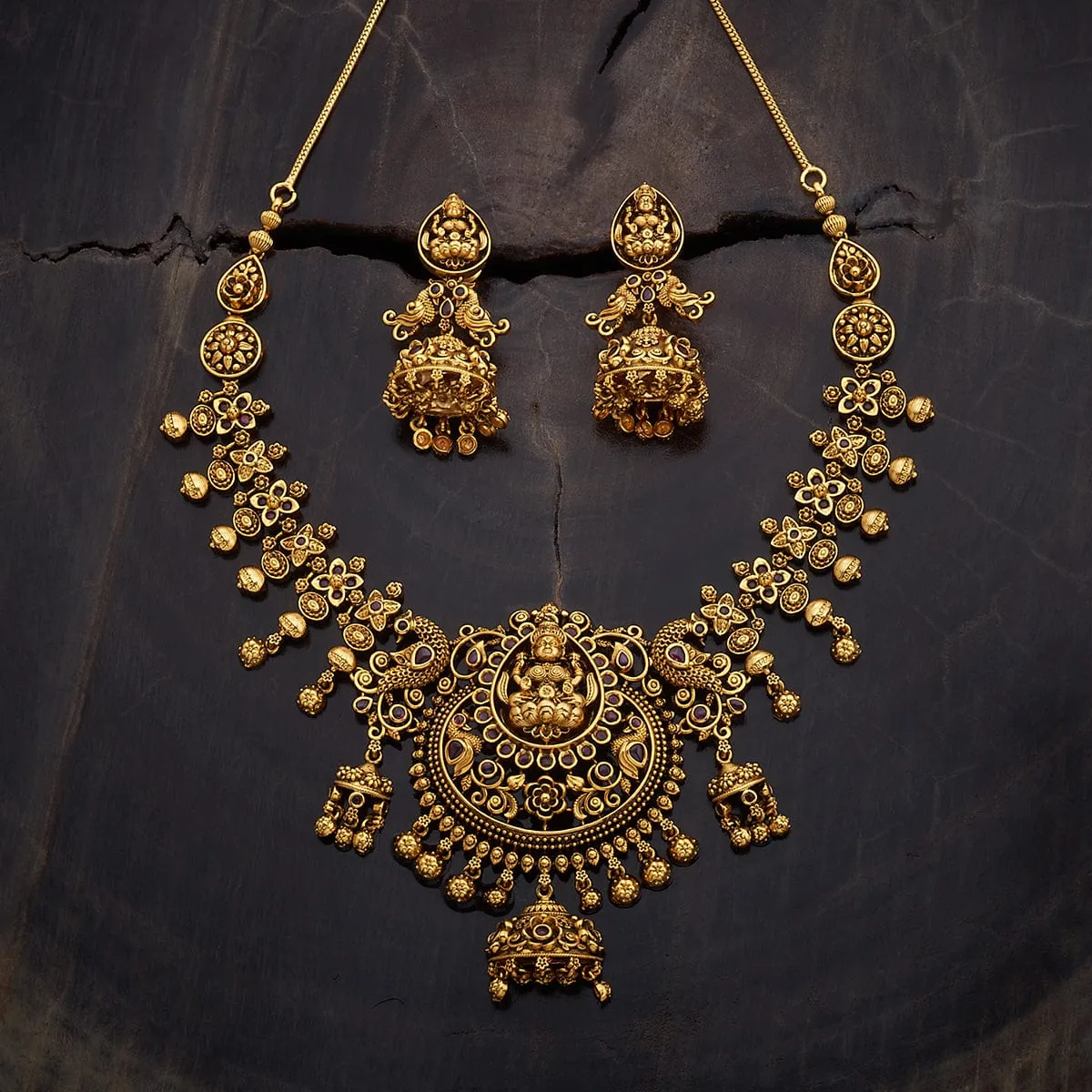 Antique Necklace 169809