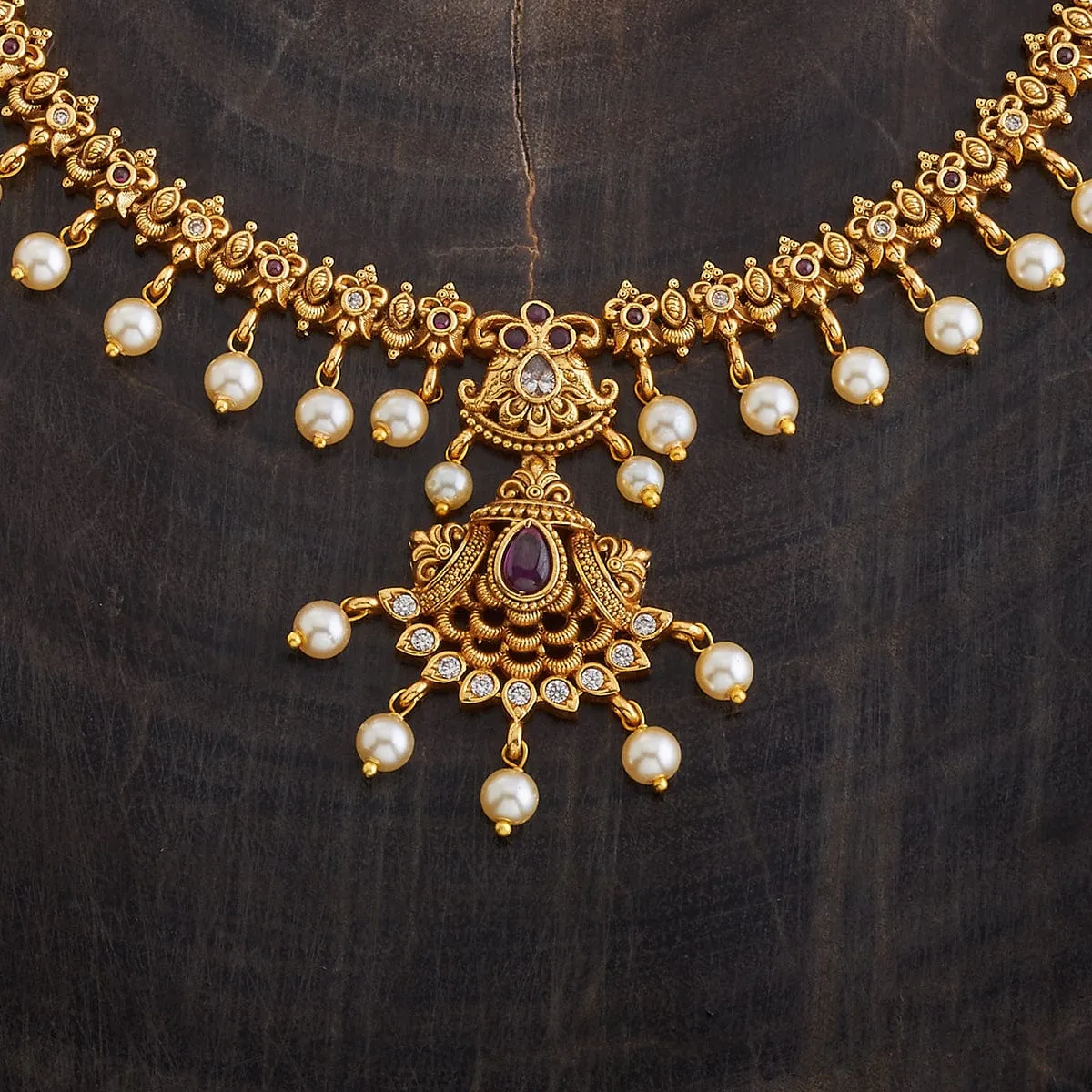 Antique Necklace 173584