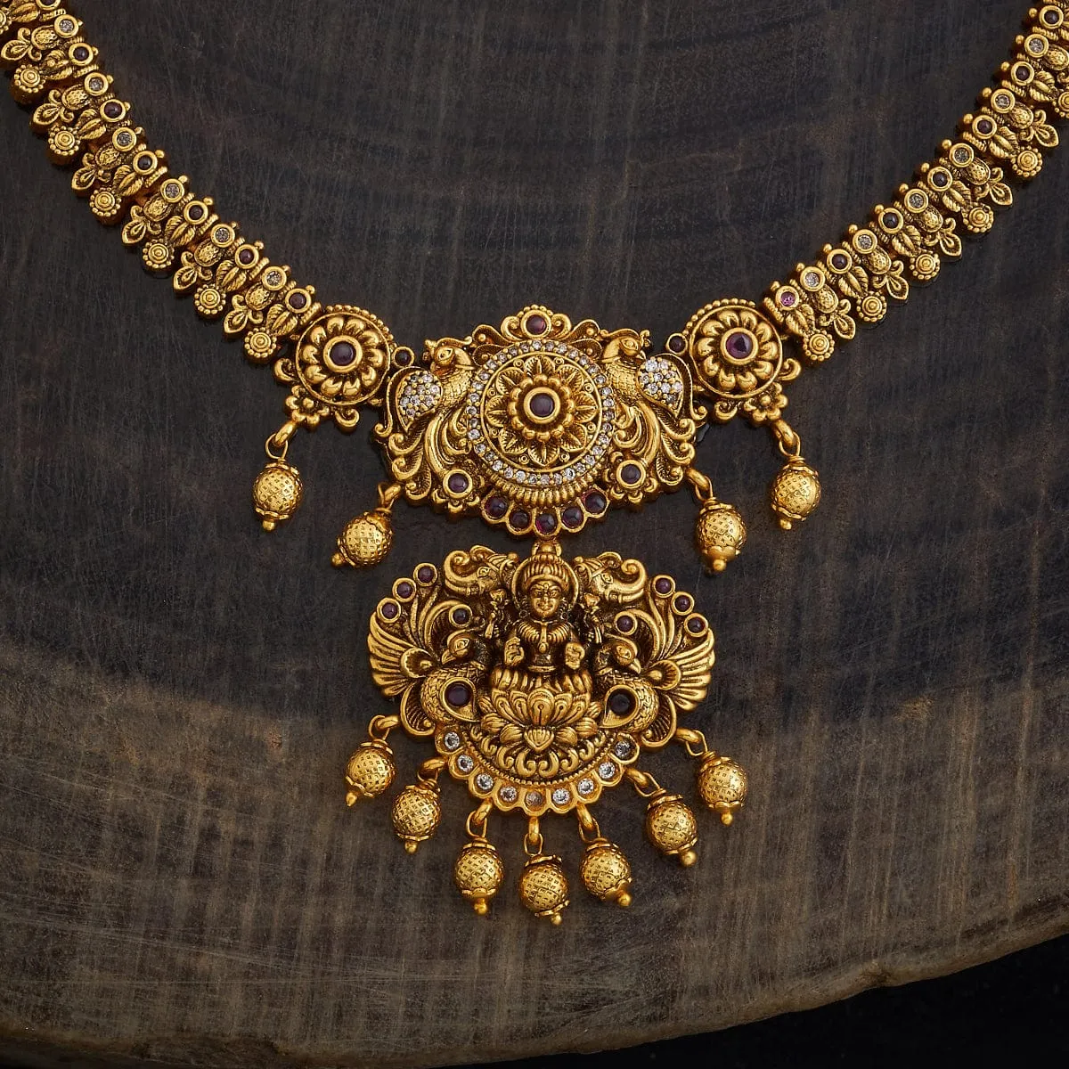 Antique Necklace 175895