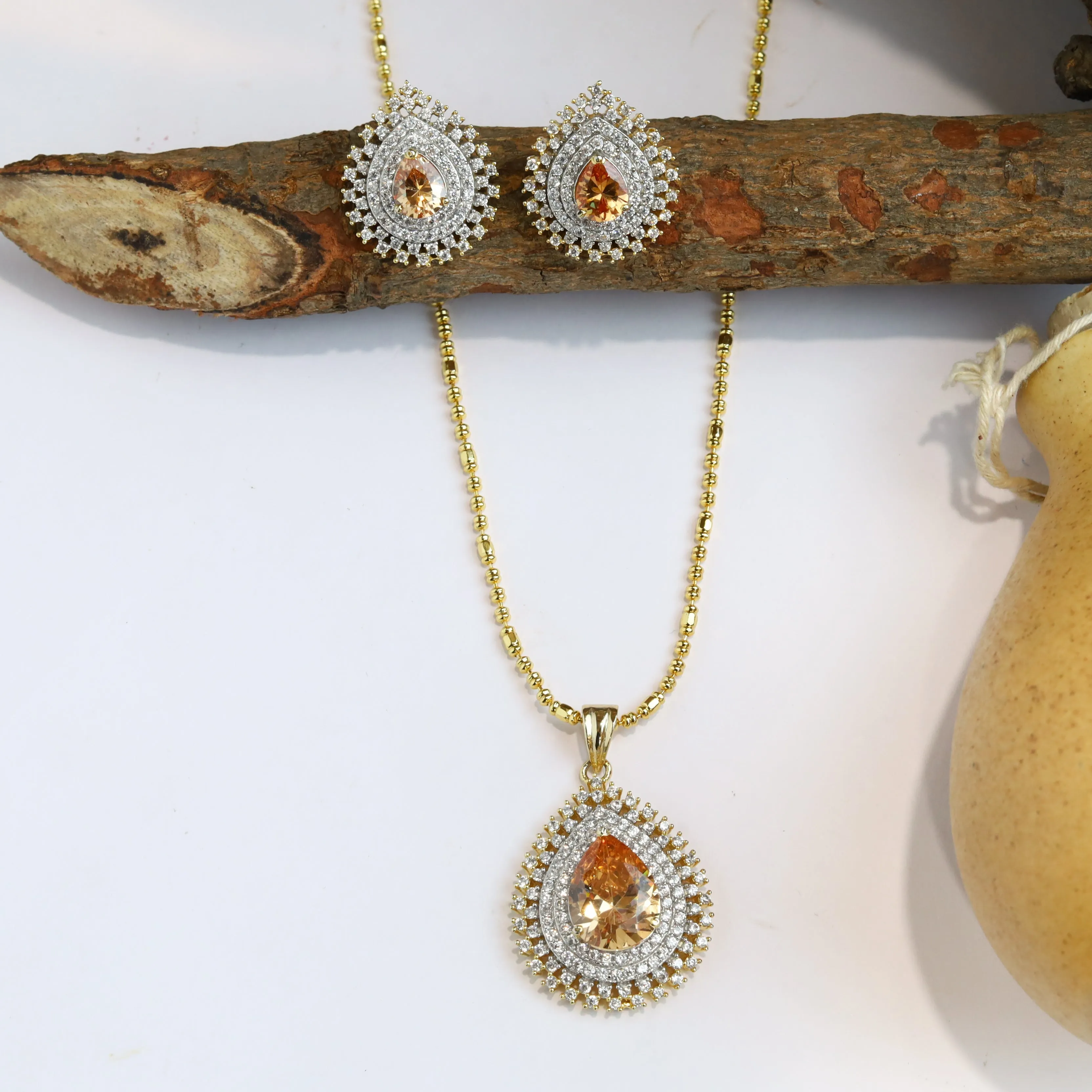 Medium Zircon/AD Pendant Set 14259-100