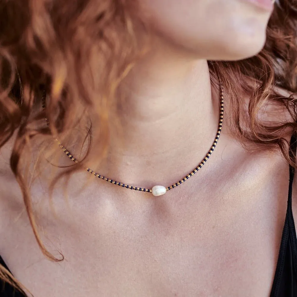 Pearly Dot Fine Bead Necklace