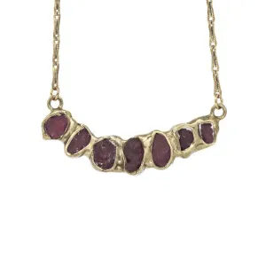 Slim Sea Star Pendant Necklace (Ruby)