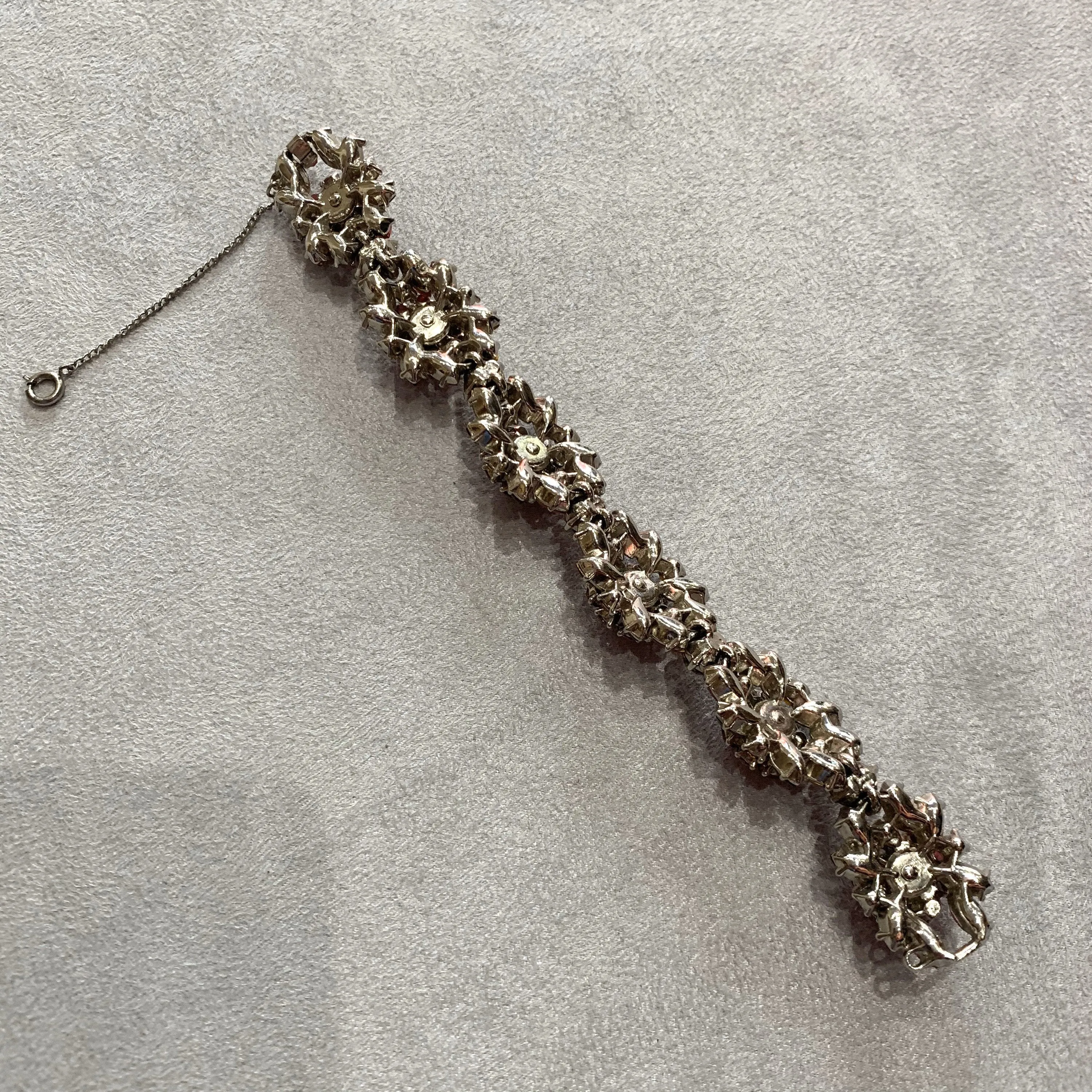 Trifari pink vintage bracelet 1950s